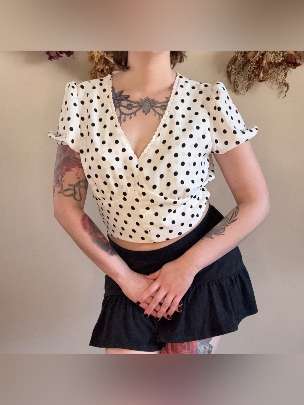 Monteau White Crop Top with Black Polka Dots Size XL
